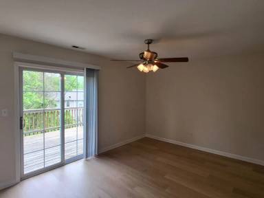 Main picture of 112 Greenwich Ct