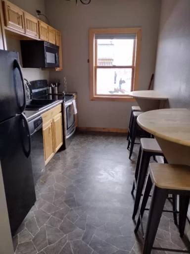 Main picture of 8937 Slate St