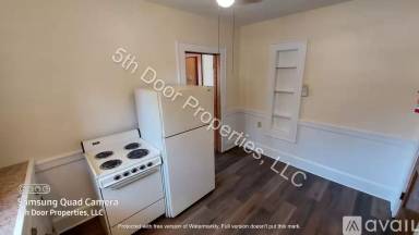 Main picture of 1020 Washington Ave