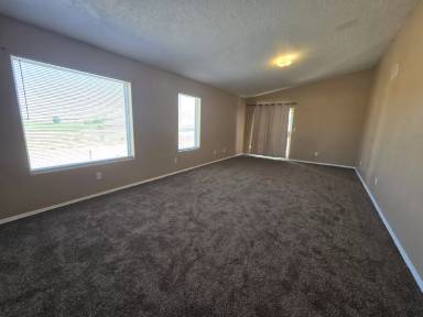 Main picture of 3984 Rancher Loop NE