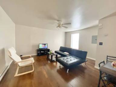 Main picture of 1001 Bloom Rd