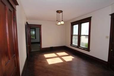 Main picture of 710 E Davenport St