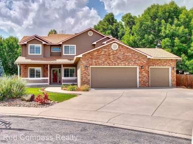 Main picture of 2335 S Eagle Point Ct