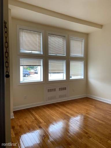 Main picture of 399 Avenue C