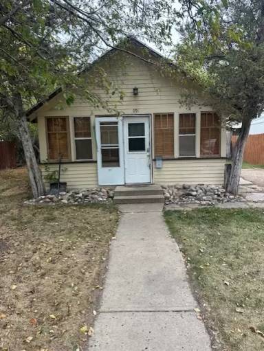 Main picture of 991 W Works St