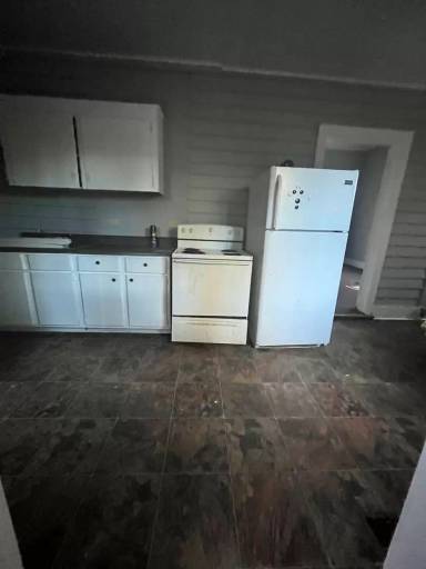 Main picture of 1025 Henley St