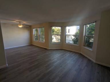 Main picture of 3587 17th St