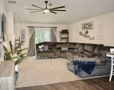 Main picture of 15697 Strawberry Roan Ct