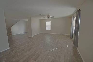Main picture of 6156 Rose Park Ave NW