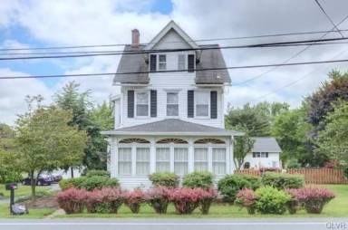 Main picture of 2824 Freemansburg Ave
