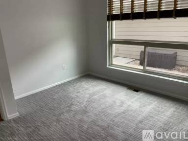 Main picture of 7236 S Vine Ct