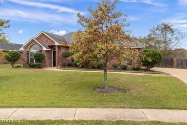 Main picture of 219 Fairview Dr