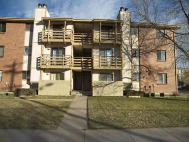 Main picture of 1358 S Irving St