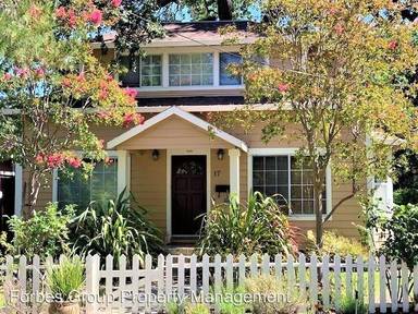 Main picture of 17 Stacia St