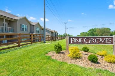 Main picture of Pine Groves Apartments