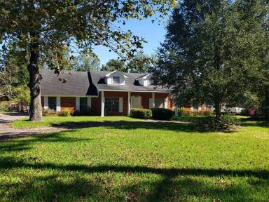 Main picture of 365 Neel Ave