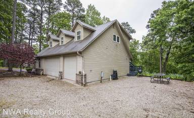 Main picture of 20781 Low Gap Ln