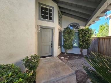 Main picture of 6731 Dove Ln