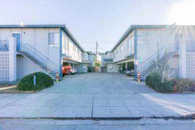 Main picture of 3232 Rolison Road