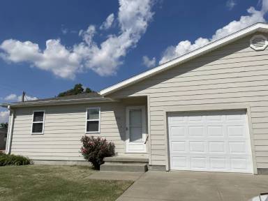 Main picture of 206 West Albro Street - 1