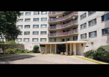 Main picture of Pineway Towers