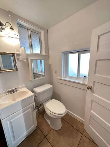 Main picture of 329 B St