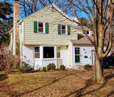 Main picture of 204 Wyndale Rd