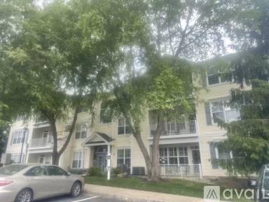 Main picture of 589 Saint Andrews Pl