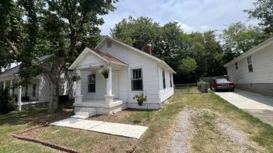 Main picture of 2416 N 16th St
