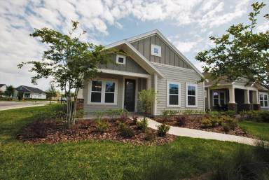 Main picture of 45 Toomer Oak Way