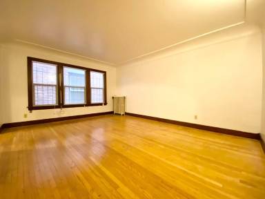 Main picture of 508 Summit Ave E