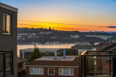 Main picture of The Palms Apartments