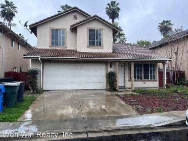 Main picture of 1755 Cresthaven Way