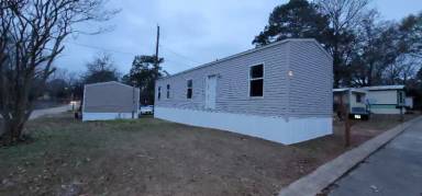 Main picture of 1000 W Seale St