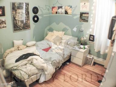 Main picture of 1431 Commonwealth Ave