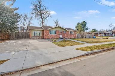 Main picture of 8624 W Florida Ave