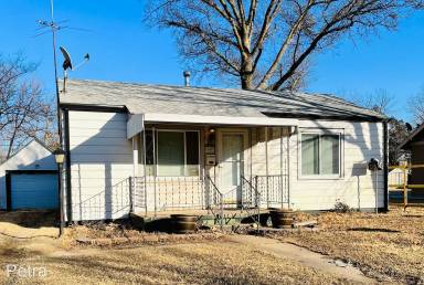 Main picture of 2206 S Ida St