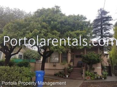 Main picture of 221 Broadway