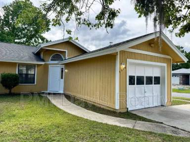 Main picture of 1376 Ellis Trace Dr W
