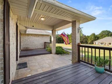 Main picture of 146 R Allen Rd