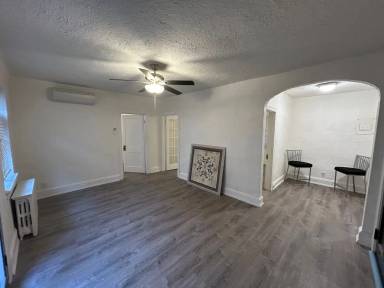 Main picture of 513 N Arthur Ashe Blvd