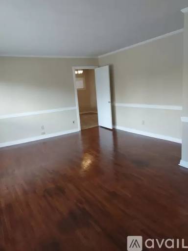 Main picture of 317 Tulip Cir