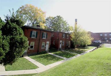 Main picture of 330 Melwood Ave