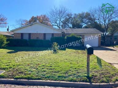Main picture of 817 Edgehill Dr