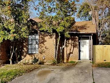 Main picture of 1404 Las Jardines Ct