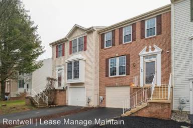 Main picture of 130 Attic Ct