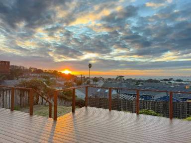 Main picture of 544 Vista Mar Ave
