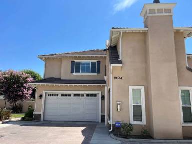 Main picture of 11034 Basye St