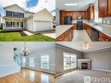 Main picture of 9 Carlsbad Dr