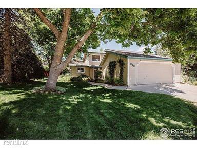 Main picture of 318 Bowline Ct